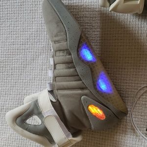 BACK TO THE FUTURE, Led Sneakers